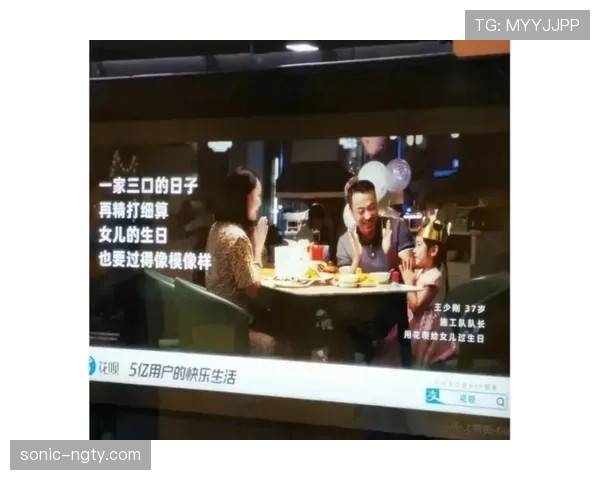 杨千霖赛场像冷面硬汉，刷到他街头拎菜袋配名表我这矛盾心情...
