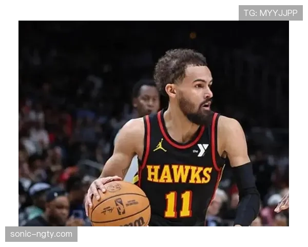特雷·杨挡拆造错位提升效率，关键时刻得分能力拉开差距
